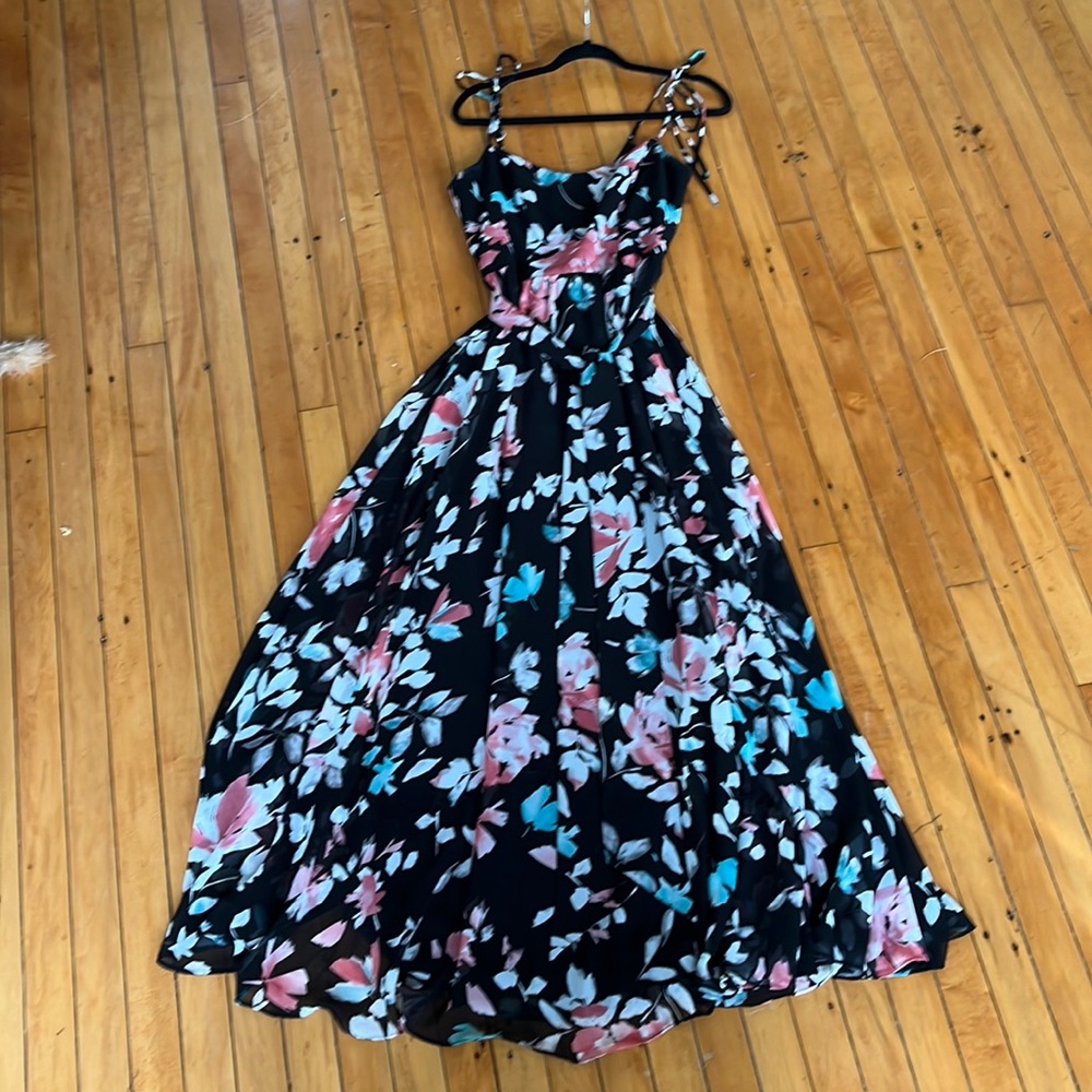 DRESS THE POPULATION  Floral Coral/Black Hollie Dress